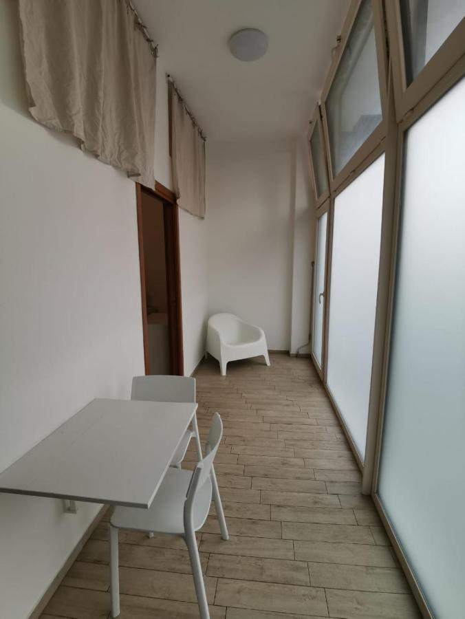All' Ombra Del Faro - Mini Apartments Taranto Exterior photo